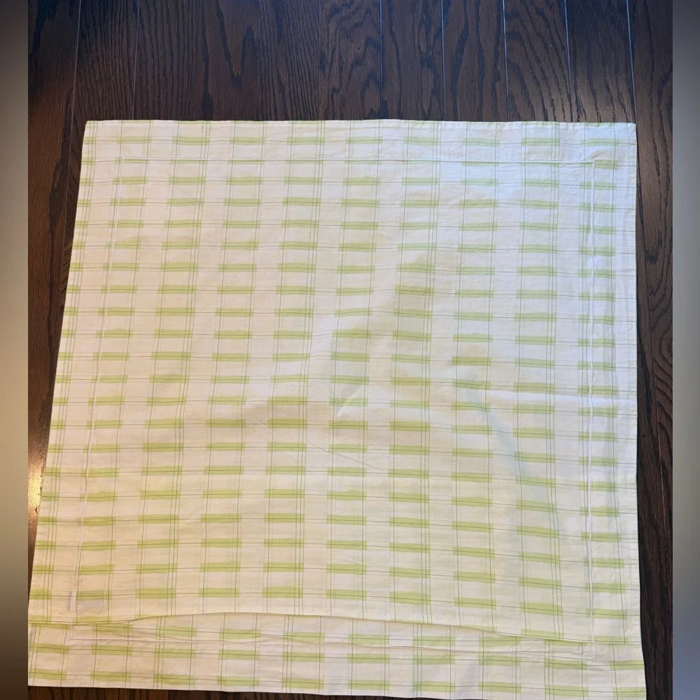 Yves Delorme Paris 2 Euro Shams 29” Square